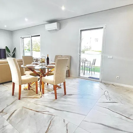 Litoral Blue Apartment *